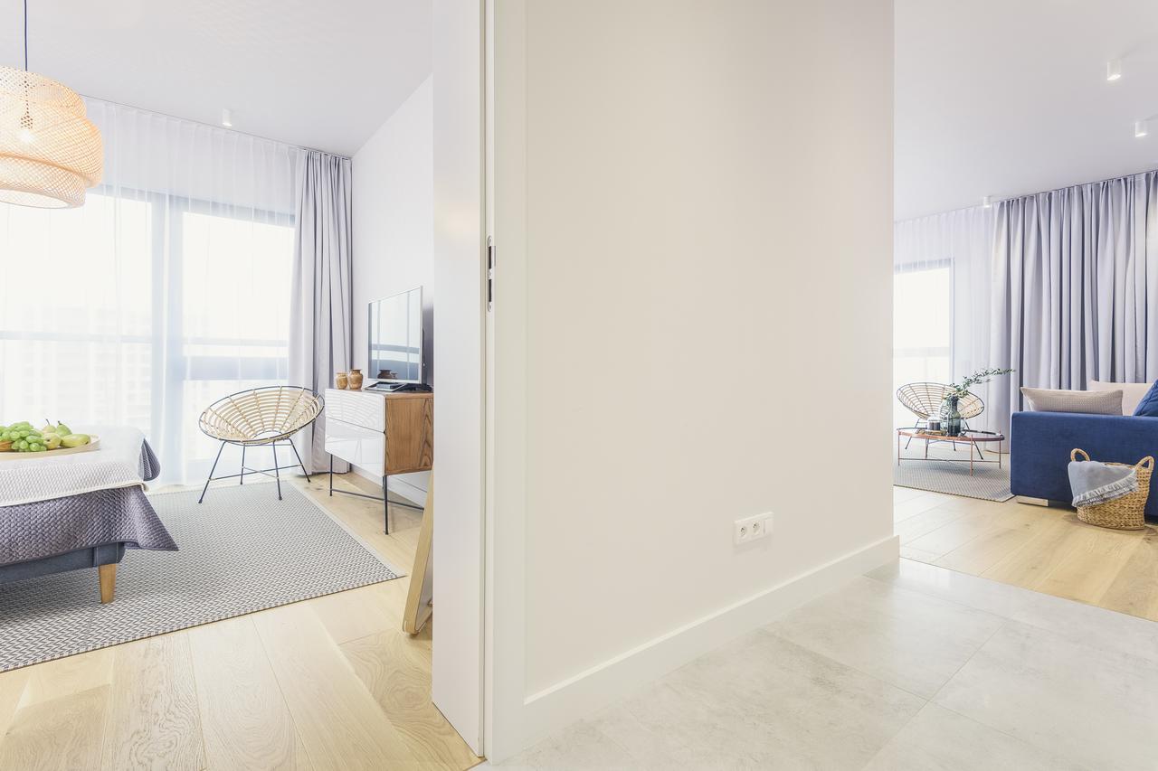 Novis Apartments Panorama View Varsavia Esterno foto